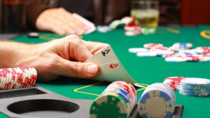 tro choi poker