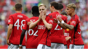 Manchester United 3