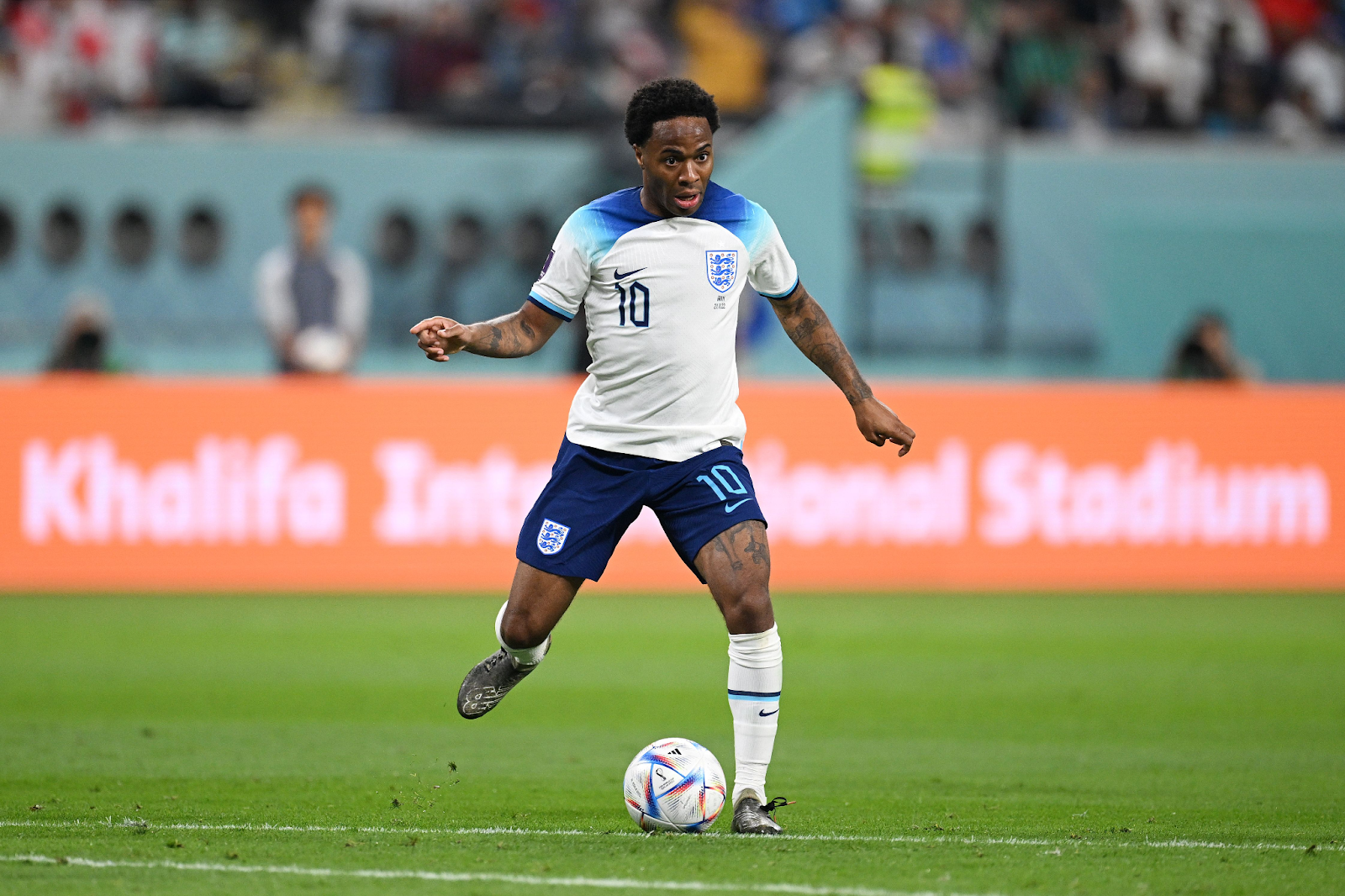 Raheem Sterling: Viên kim cương rực sáng trên bầu trời Wembley 3 Raheem Sterling 2